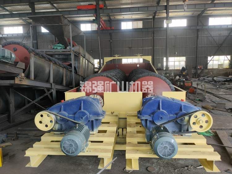 螺旋式洗砂機(jī)(圖1) 螺旋式洗砂機(jī)(圖1)